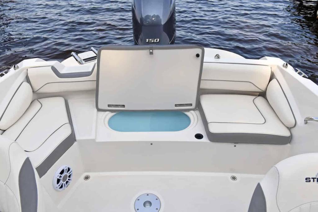 Stingray 201DC