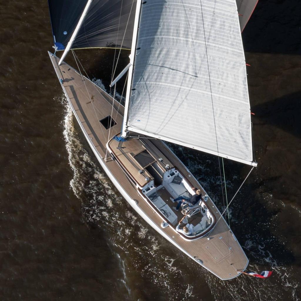 Leonardo Eagle 46