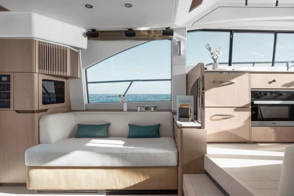 Azimut Fly 50