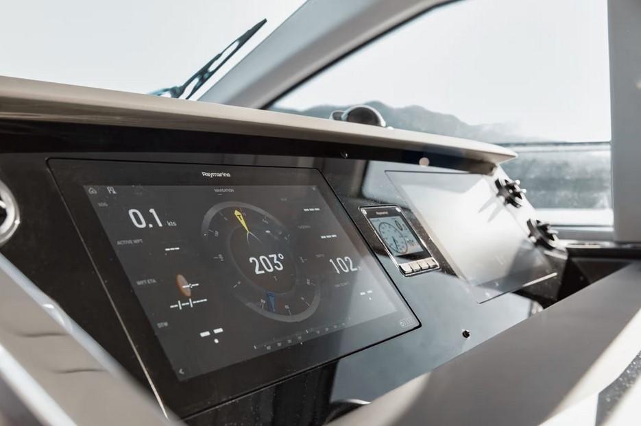Azimut Fly 50