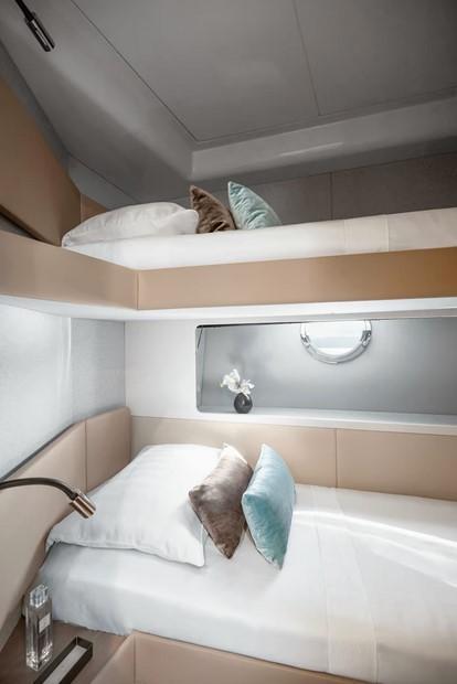 Azimut Fly 50