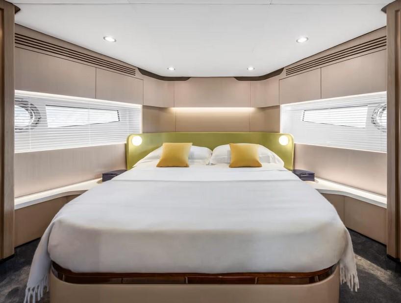 Azimut Fly 60
