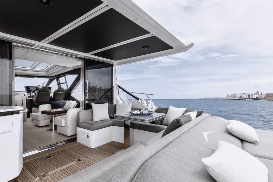 Azimut S6