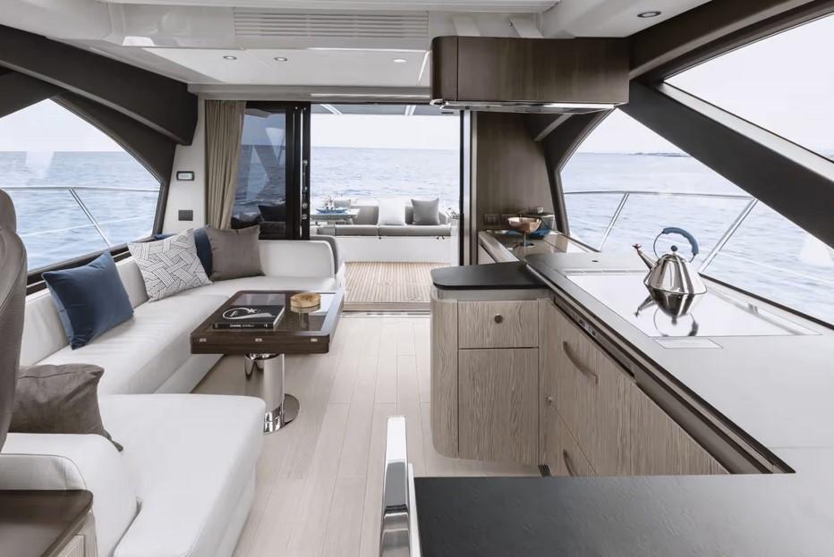 Azimut S6