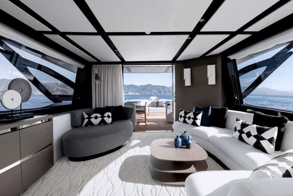 Azimut S8