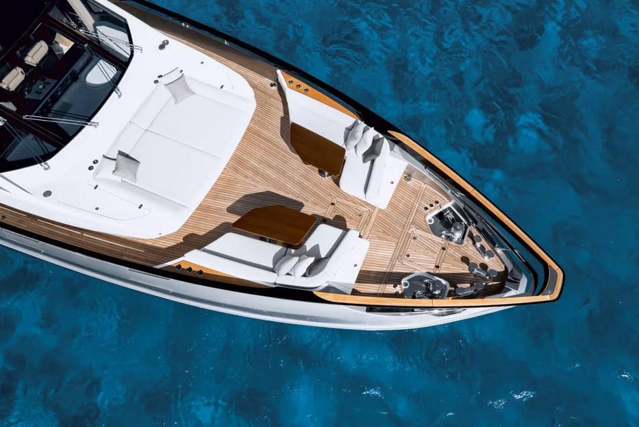 Azimut S10