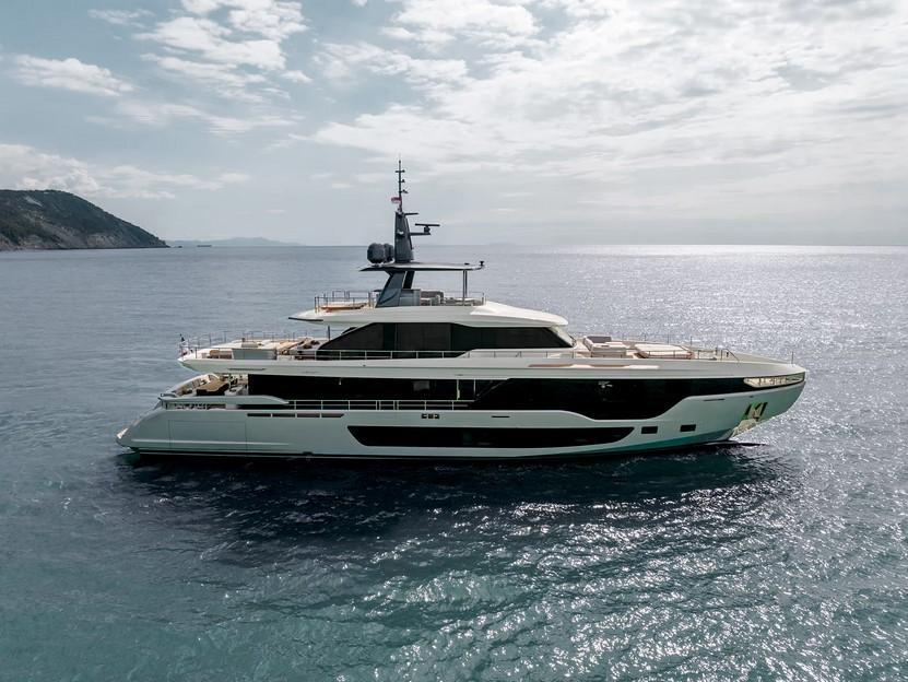 Azimut Grande 36M