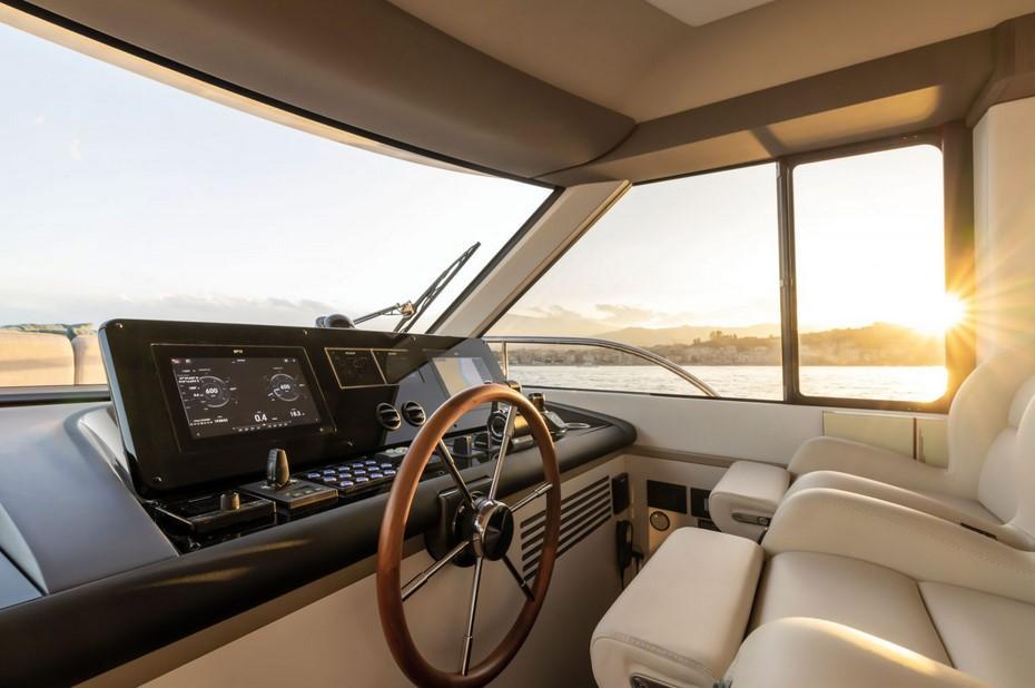 Azimut Magellano 60