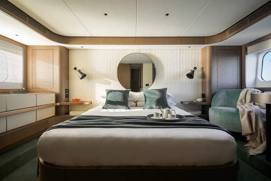 Azimut Magellano 66