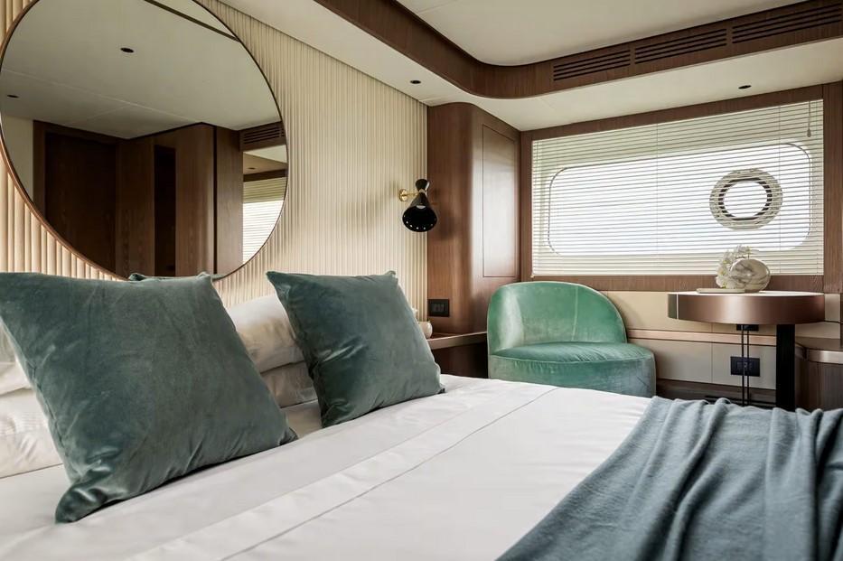 Azimut Magellano 66