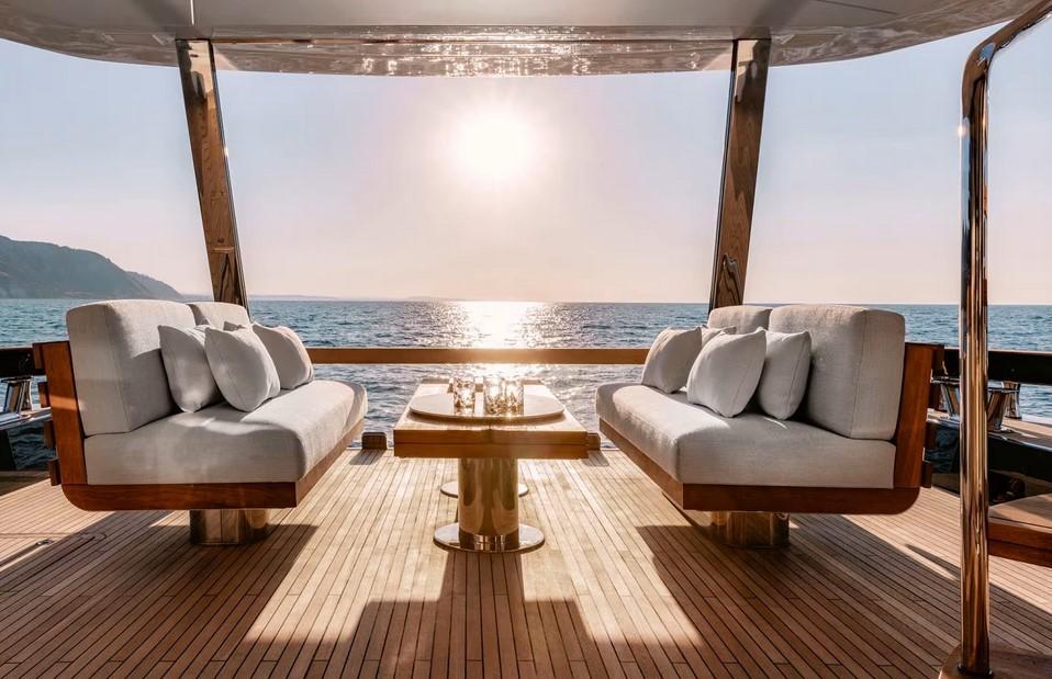 Azimut Magellano 25M