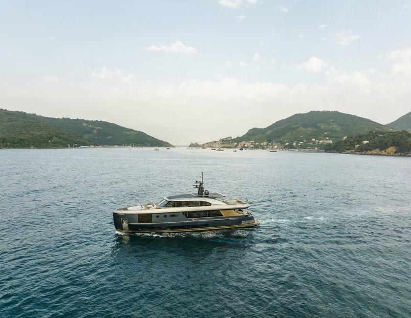 Azimut Magellano 30M