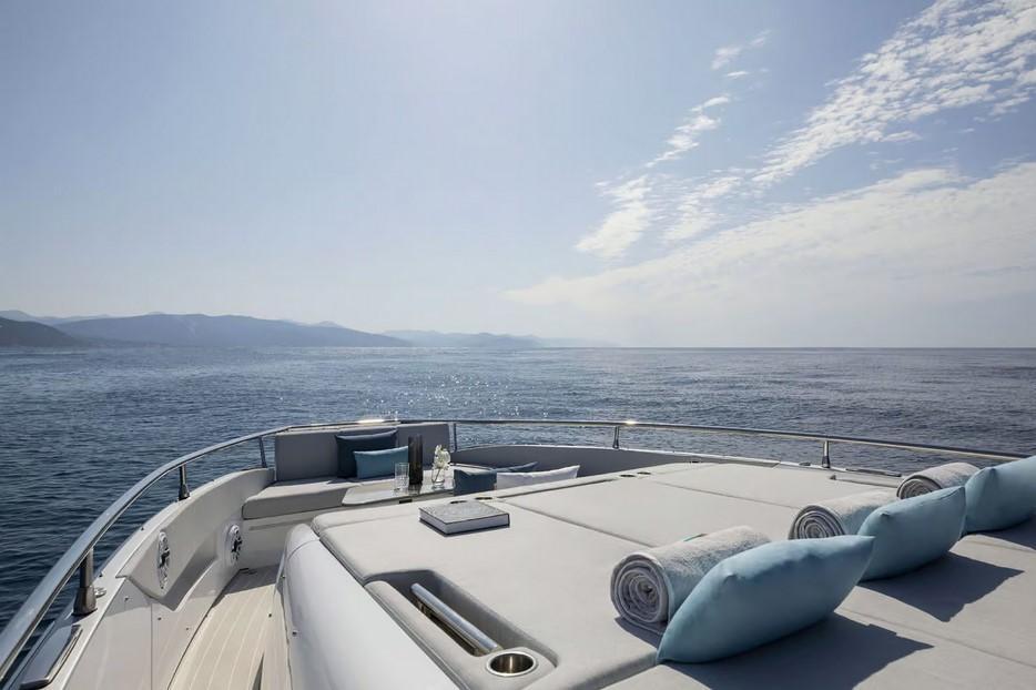 Azimut Verve 48