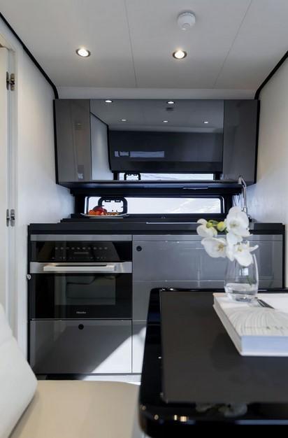 Azimut Verve 48