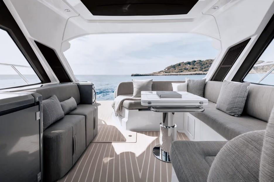 Azimut Atlantis 51