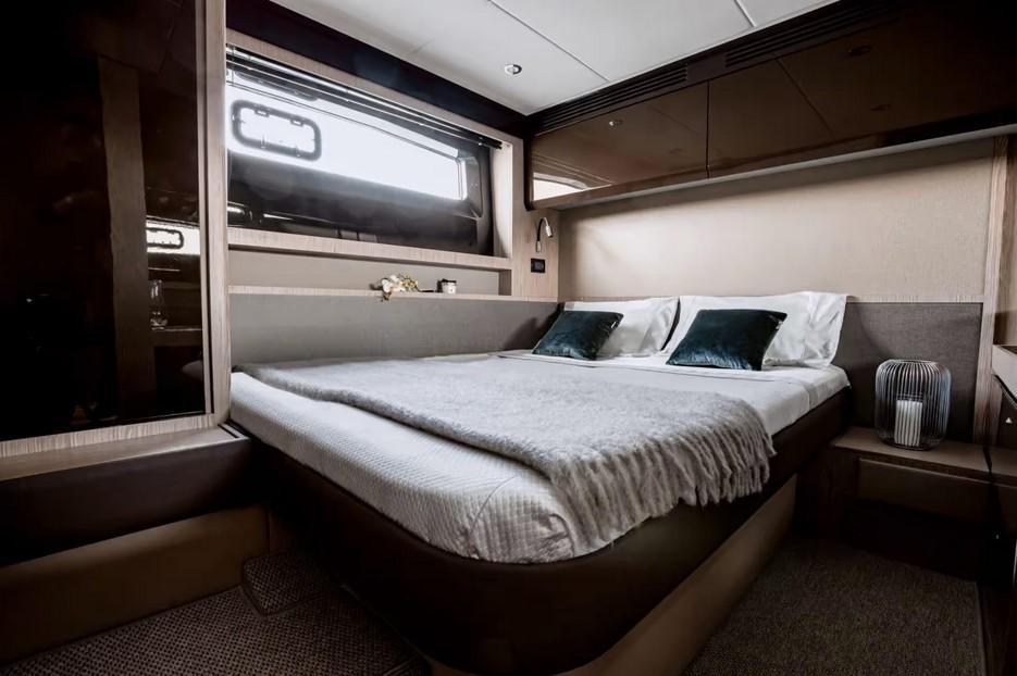 Azimut Atlantis 51