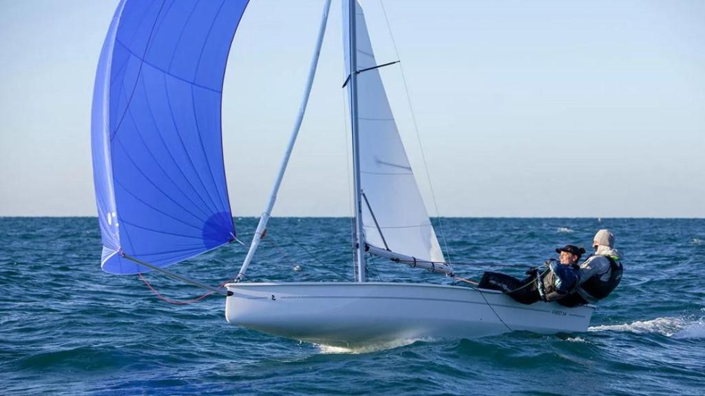 Beneteau First 14