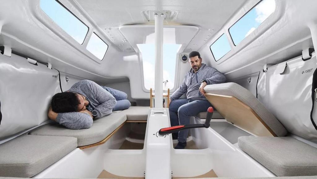 Beneteau First 24