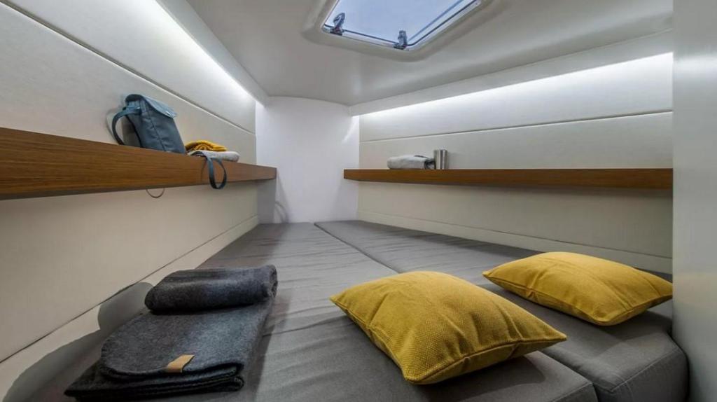 Beneteau First 36