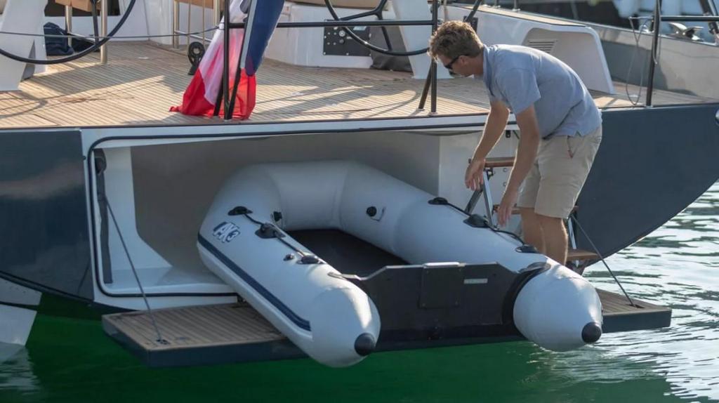 Beneteau First 53