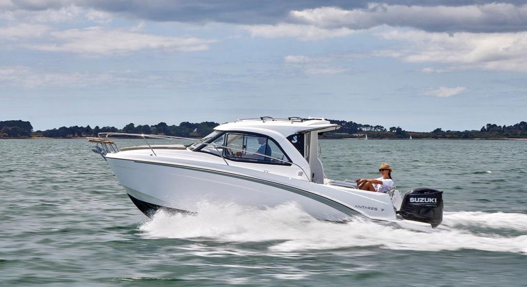 Beneteau Antares 7