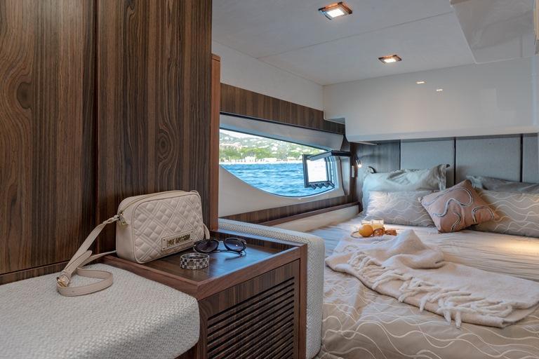 Marex 440 Gourmet Cruiser