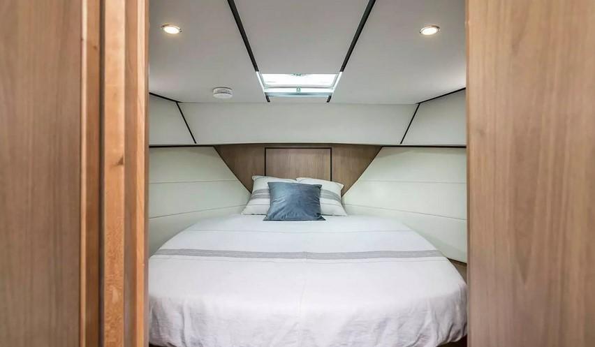 Linssen Grand Sturdy 30.0 Sedan