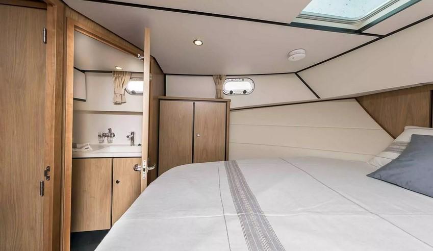 Linssen Grand Sturdy 30.0 Sedan