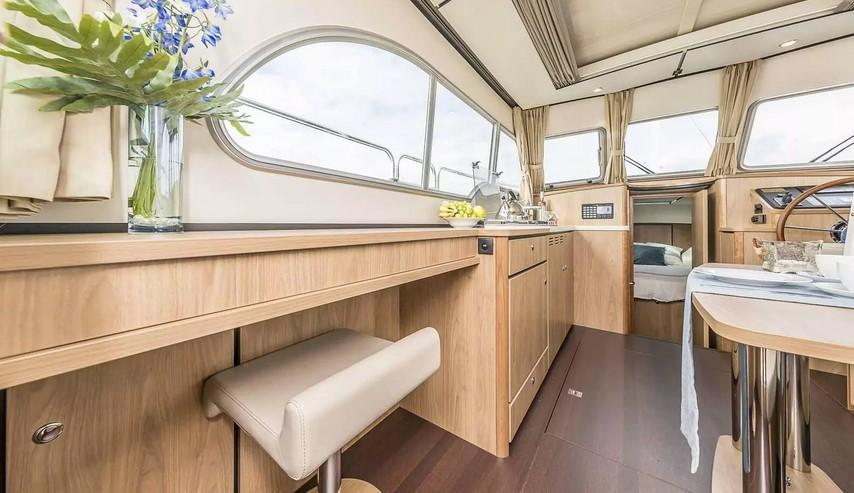 Linssen Grand Sturdy 30.0 Sedan