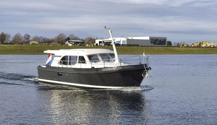 Linssen Grand Sturdy 35.0 Sedan