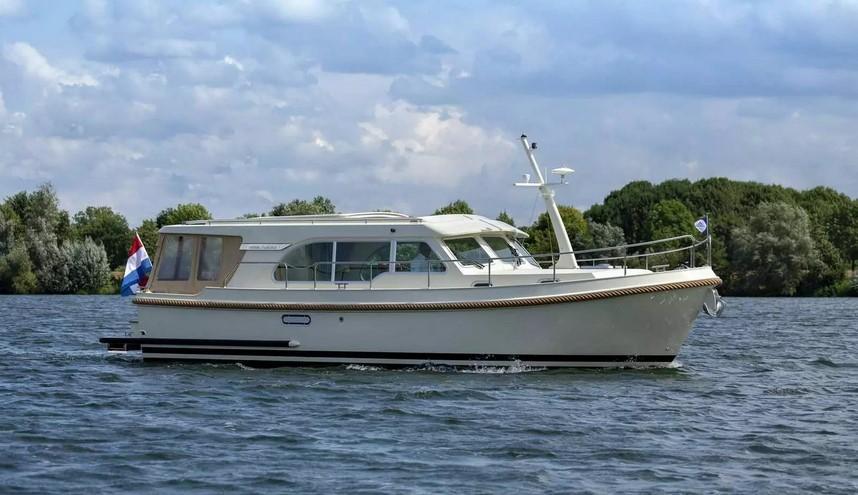 Linssen Grand Sturdy 35.0 Sedan