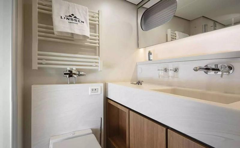 Linssen Grand Sturdy 450 AC Variotop