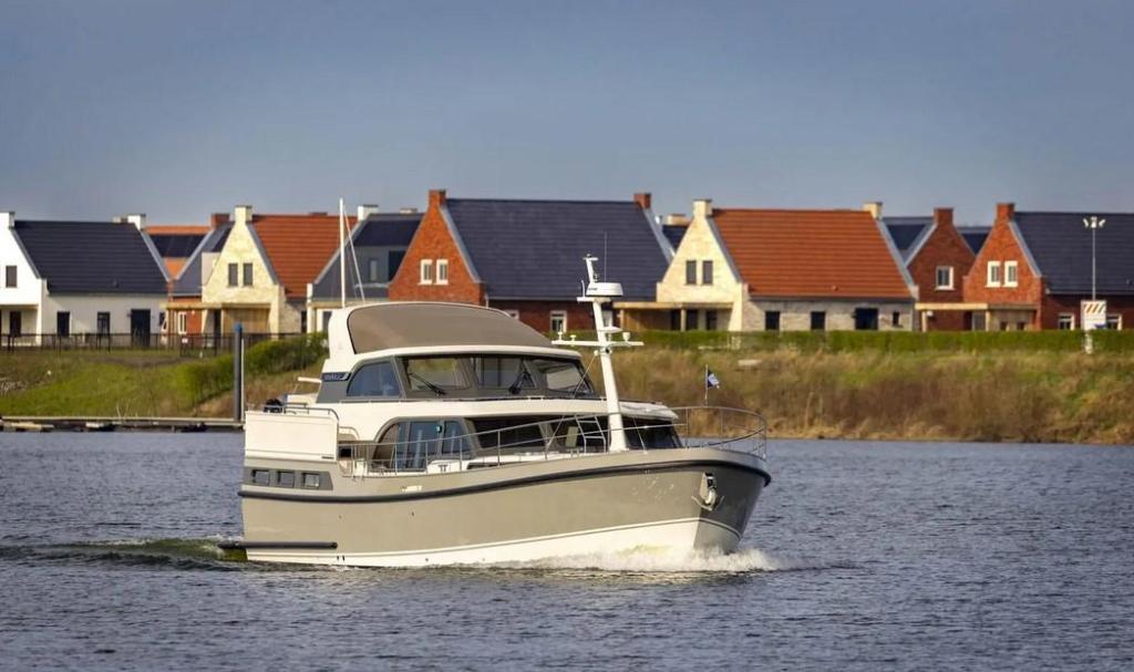 Linssen 50 SL AC Variotop