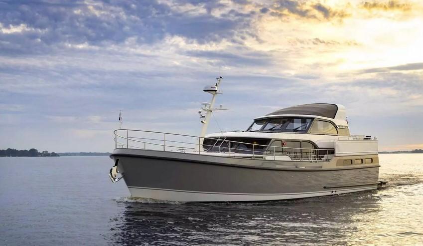 Linssen 55 SL AC Variotop