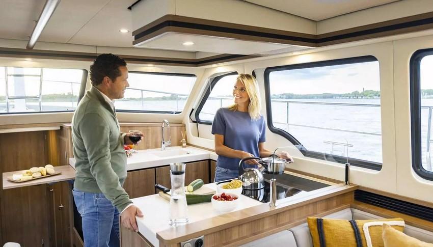 Linssen 55 SL AC Variotop