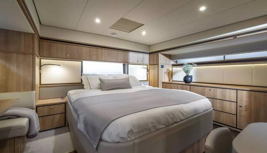 Linssen 55 SL AC Variotop