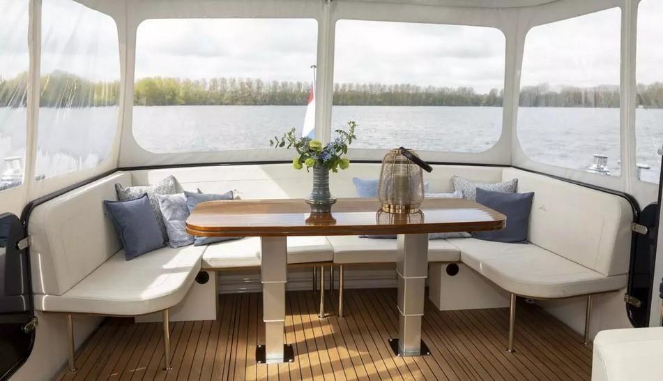 Linssen 50 SL Sedan Variodeck