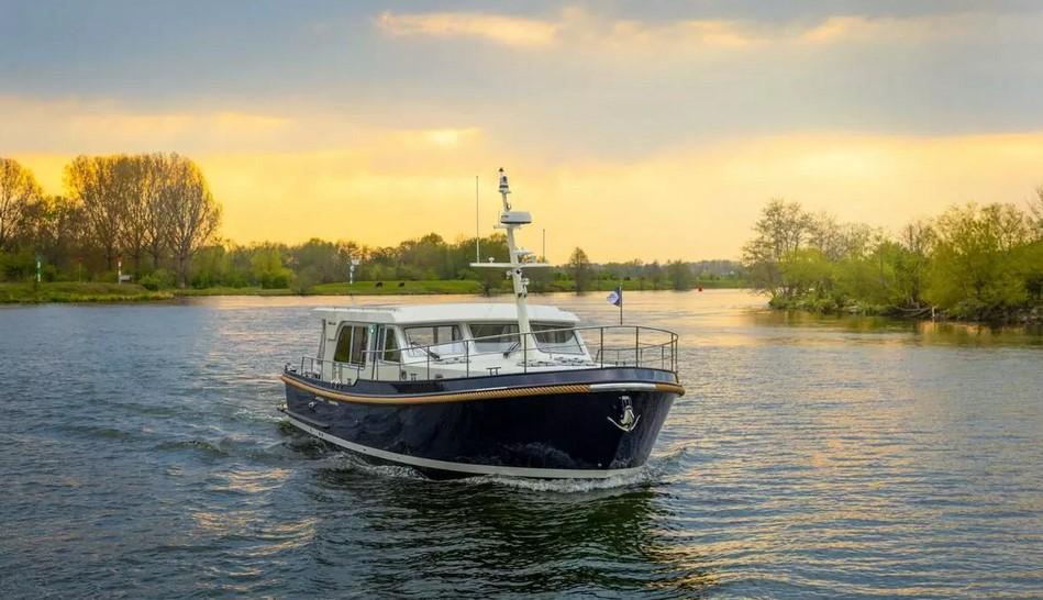Linssen Grand Sturdy 500 Sedan Variodeck