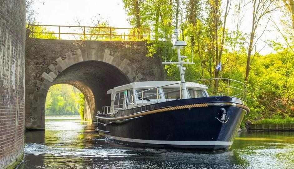 Linssen Grand Sturdy 500 Sedan Variodeck