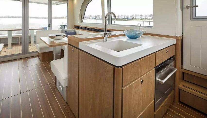 Linssen Grand Sturdy 500 Sedan Variodeck