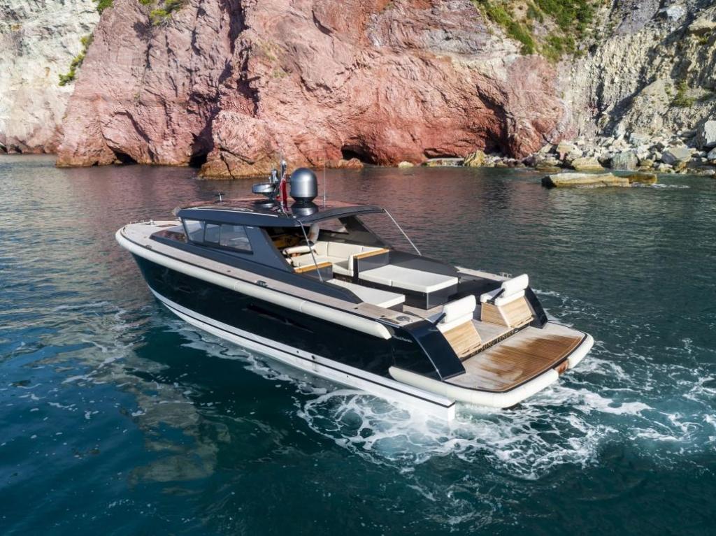 Maxi Dolphin MD 48 Power