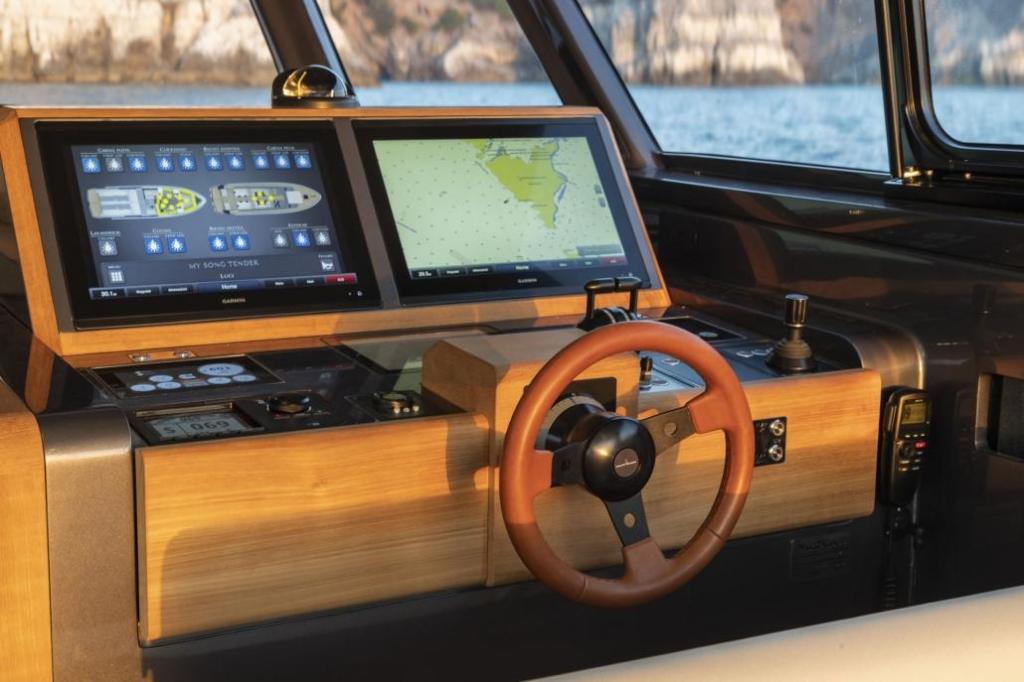 Maxi Dolphin MD 48 Power