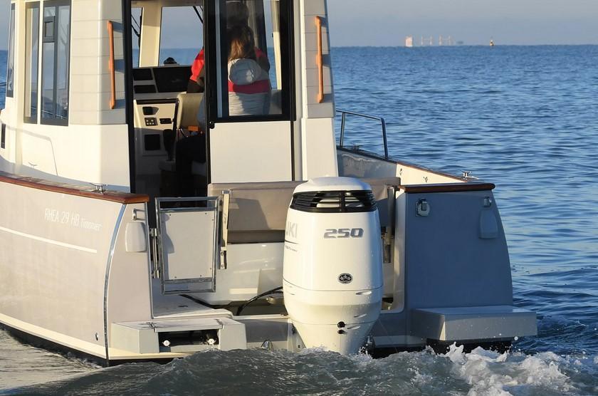 Rhéa 29 HB Timonier