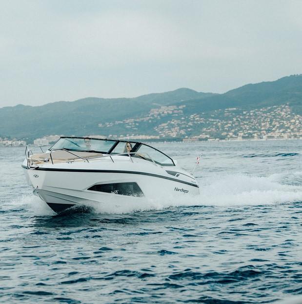 Nordkapp Noblesse 830