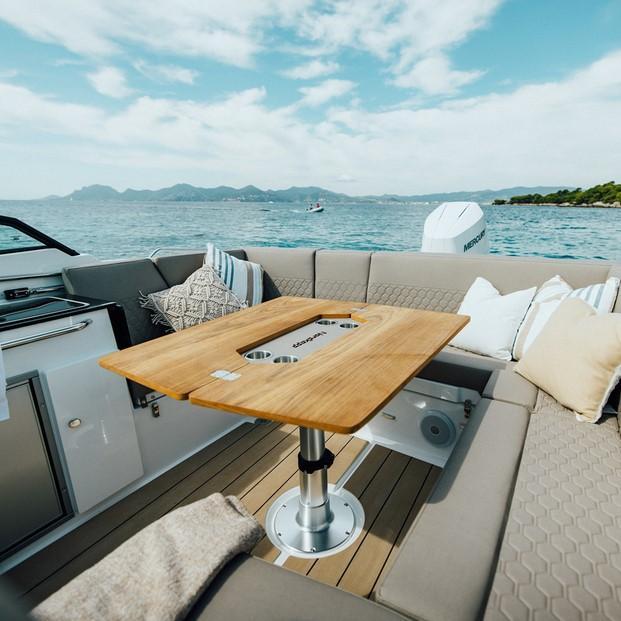 Nordkapp Noblesse 830