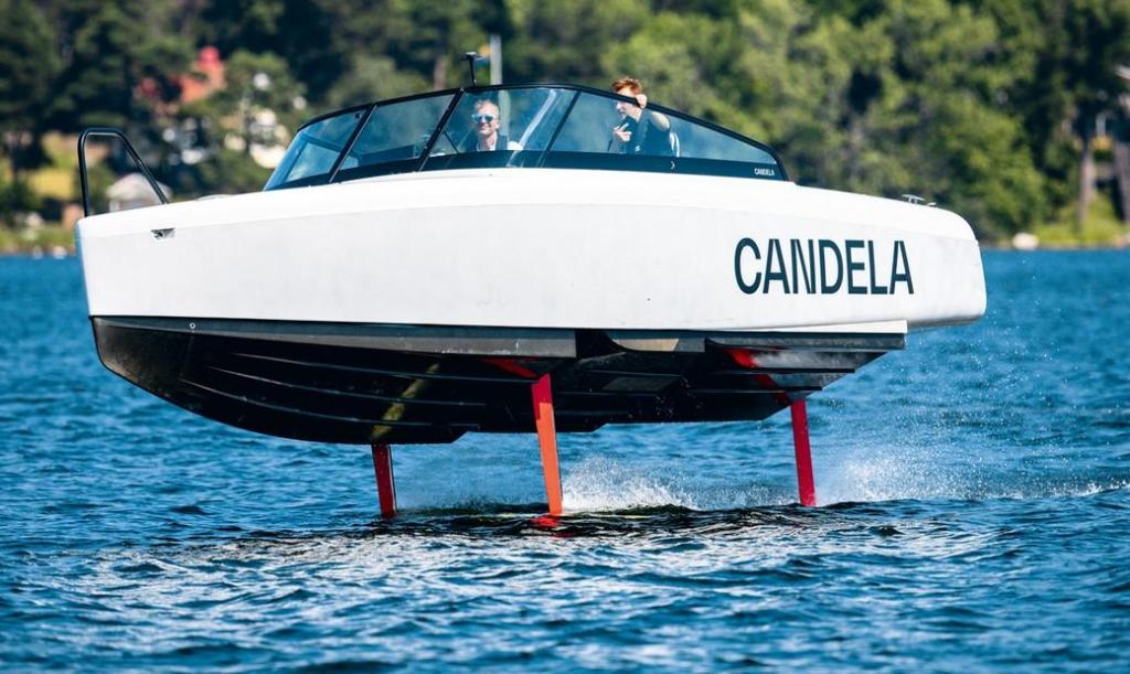 Candela C-8 CC