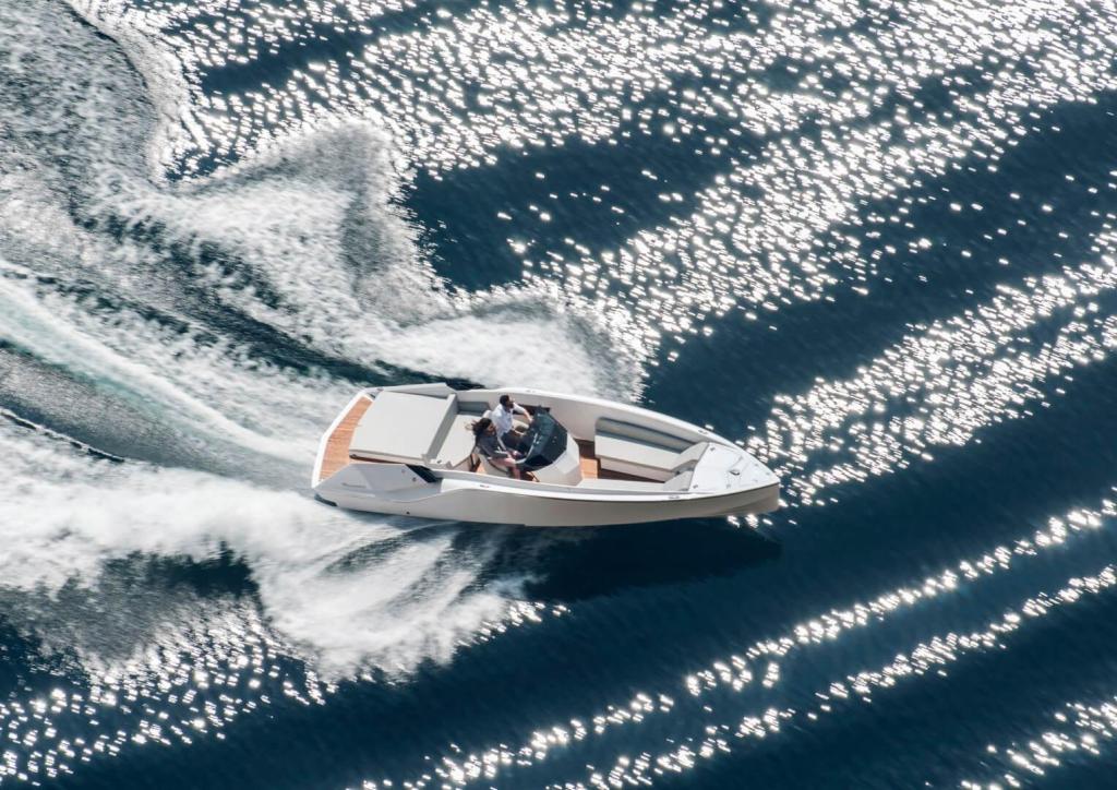 Frauscher 747 Mirage Air