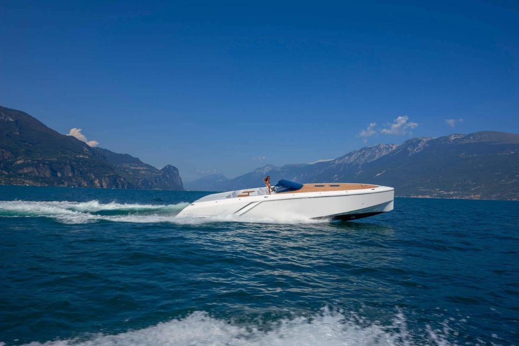 Frauscher 1212 Ghost