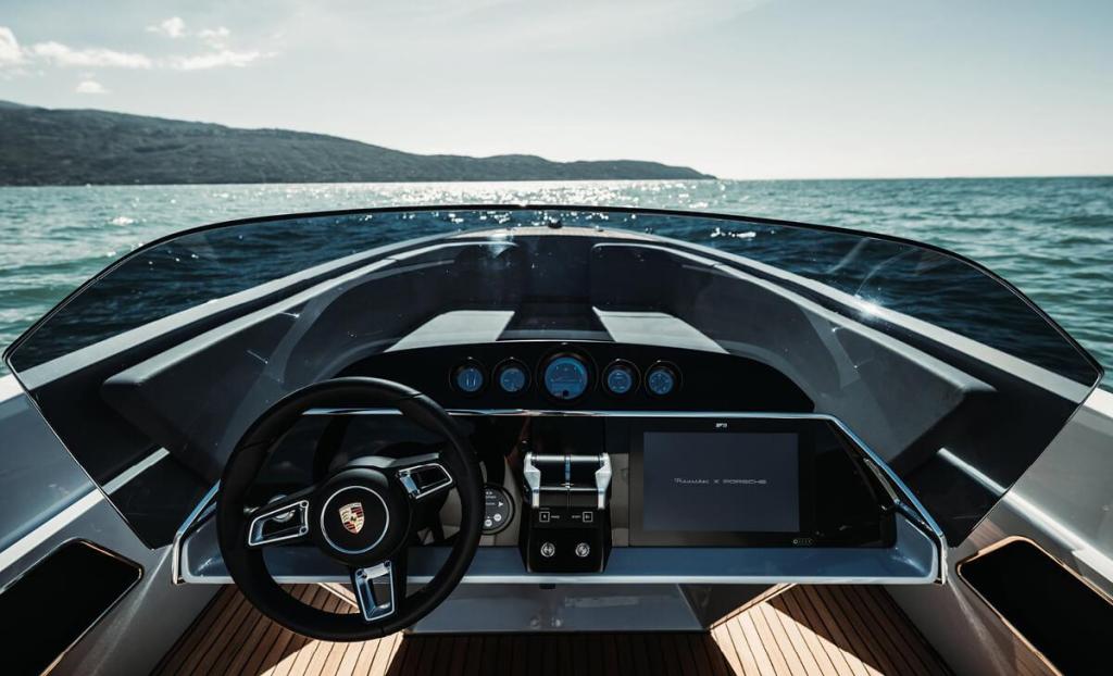 Frauscher 850 Fantom Air - Porsche Edition