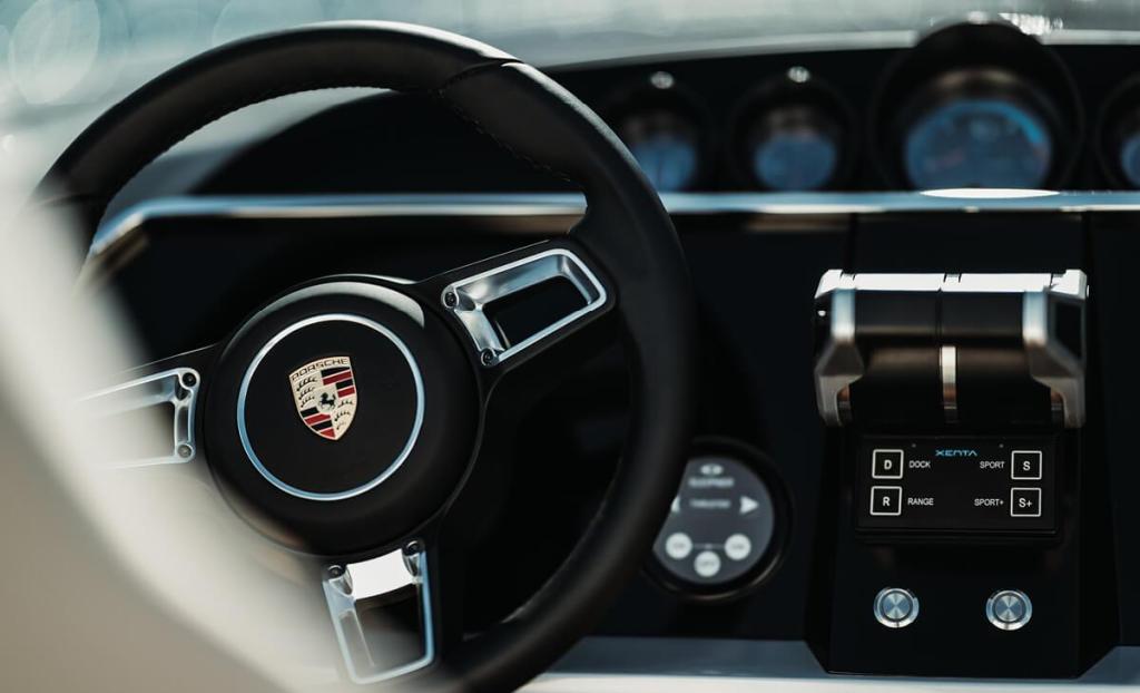 Frauscher 850 Fantom Air - Porsche Edition